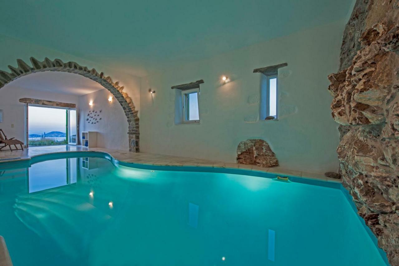 Villa Aeolos With 2 Private Pools Sarakiniko  ภายนอก รูปภาพ