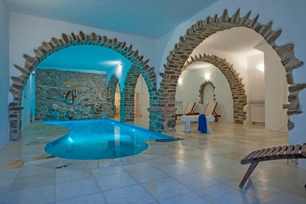 Villa Aeolos With 2 Private Pools Sarakiniko  ภายนอก รูปภาพ